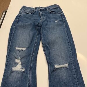 MOTHER Jean Mid Rise Dazzler Ankle Fray
Weekend Warrior